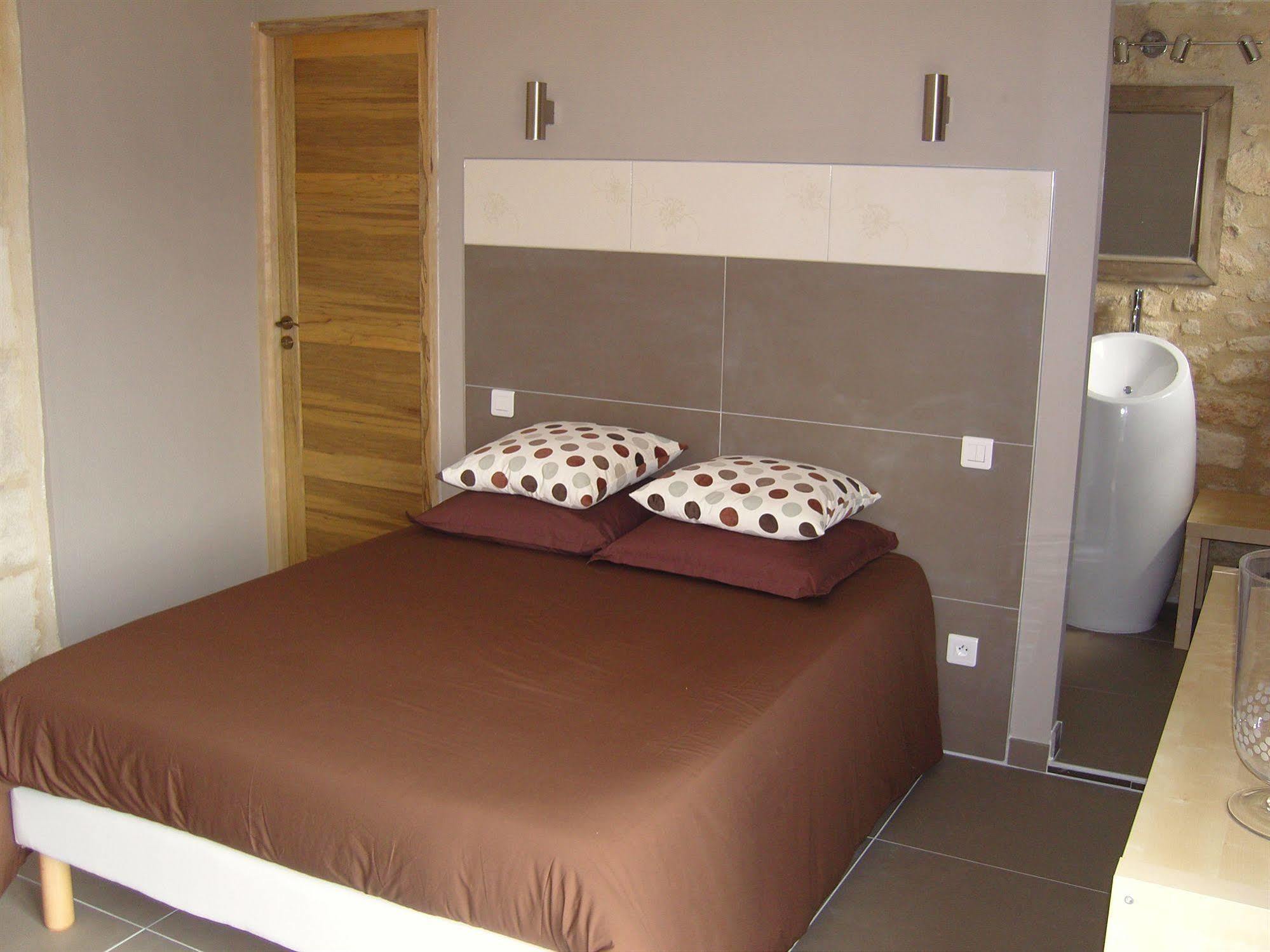 Mas Guiraud, Le Coquet Bed & Breakfast Beaucaire  Exterior foto