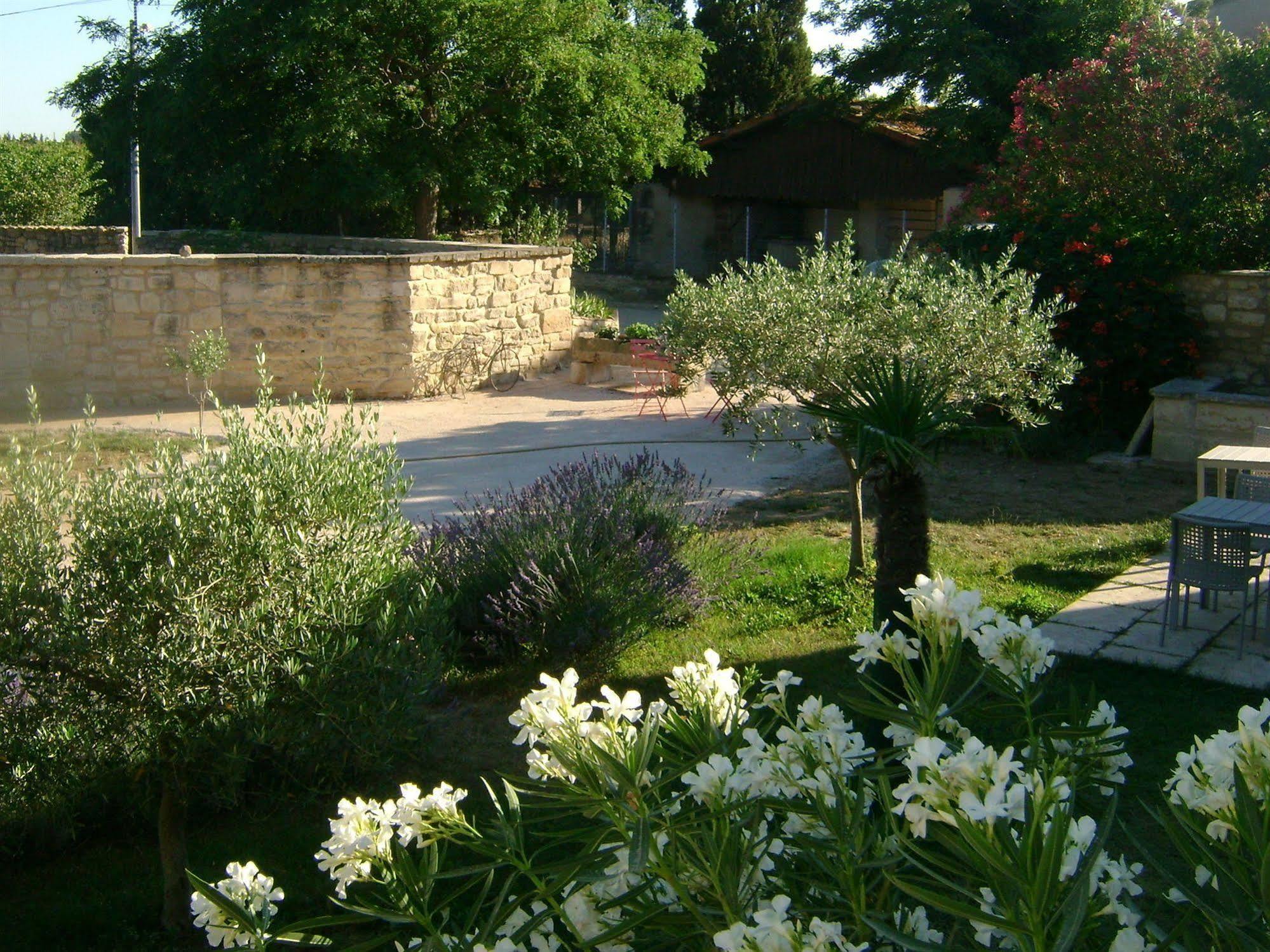 Mas Guiraud, Le Coquet Bed & Breakfast Beaucaire  Exterior foto