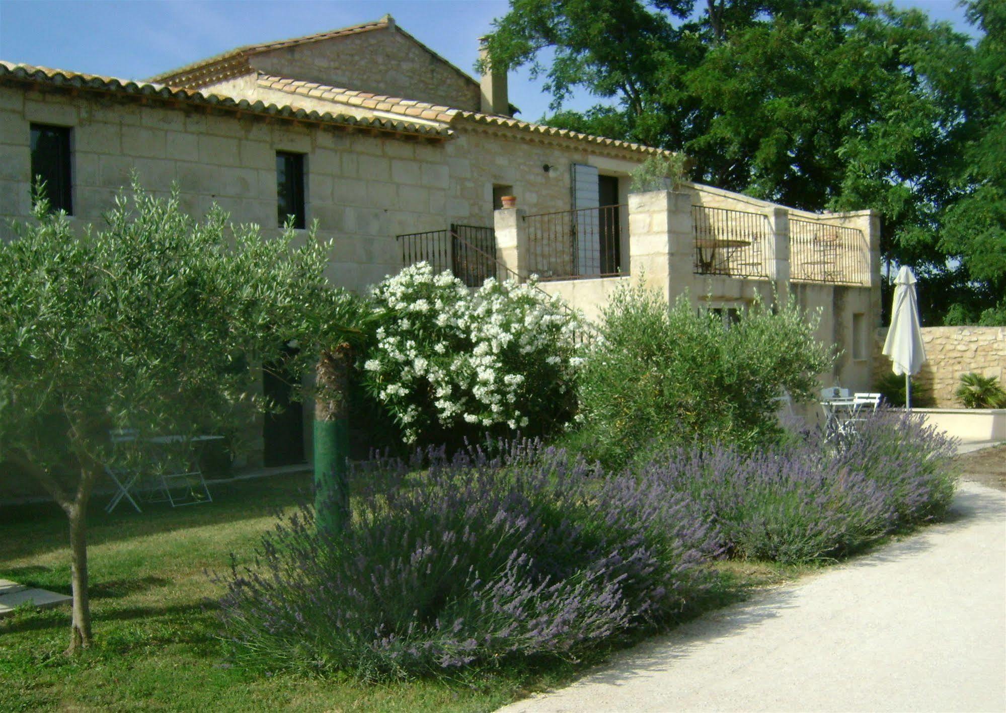 Mas Guiraud, Le Coquet Bed & Breakfast Beaucaire  Exterior foto