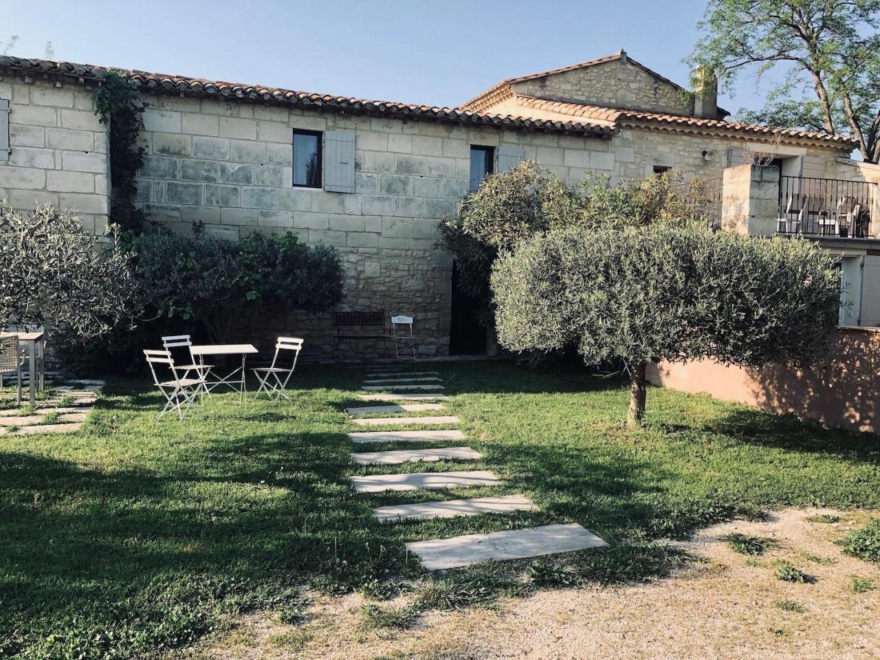 Mas Guiraud, Le Coquet Bed & Breakfast Beaucaire  Exterior foto
