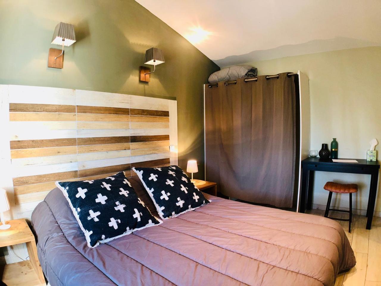 Mas Guiraud, Le Coquet Bed & Breakfast Beaucaire  Exterior foto